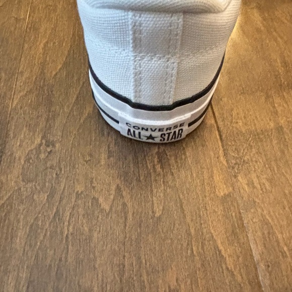 Converse Classic White Lace-Up Sneakers - Picture 6 of 8